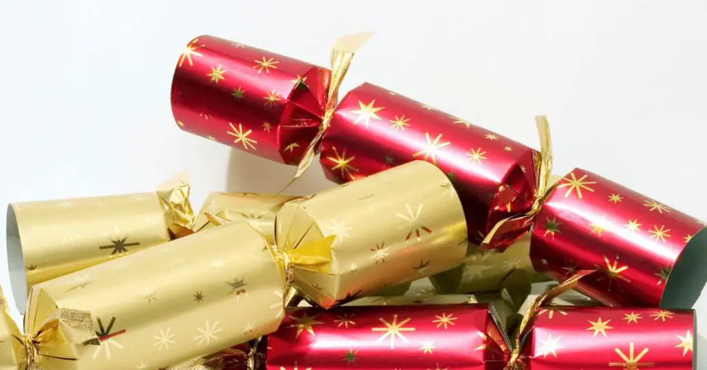 History-of-Christmas-Crackers