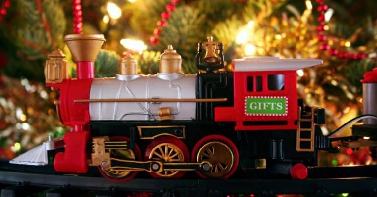 The Best Christmas Tree Train Set For Under Your Tree  Our Top 10 Sets