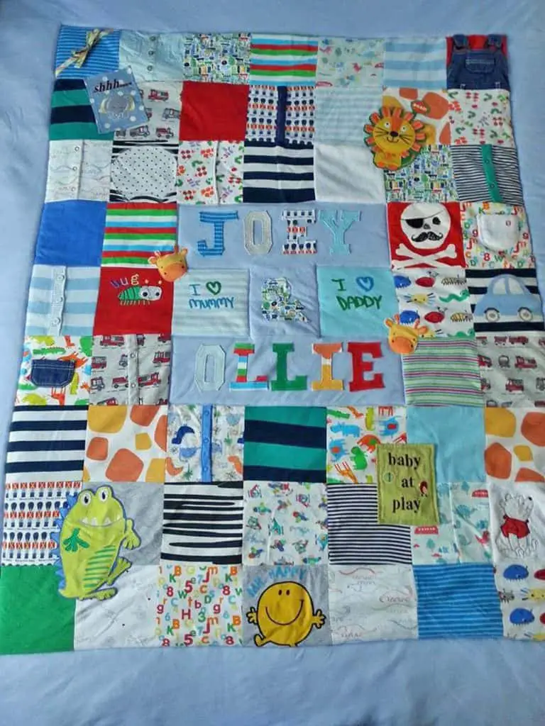 Keepsake Quilt for Baby's First Christmas - Gift Present Ideas - Open for Christmas